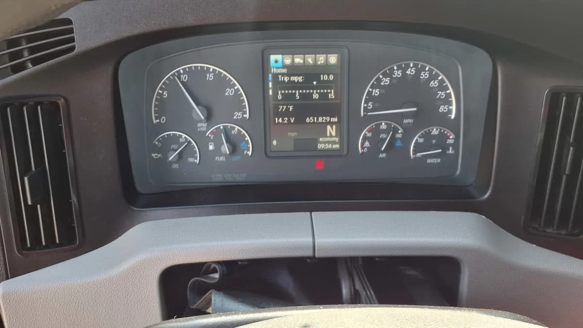 2019 Freightliner Cascadia in West Chester, OH — photo 11