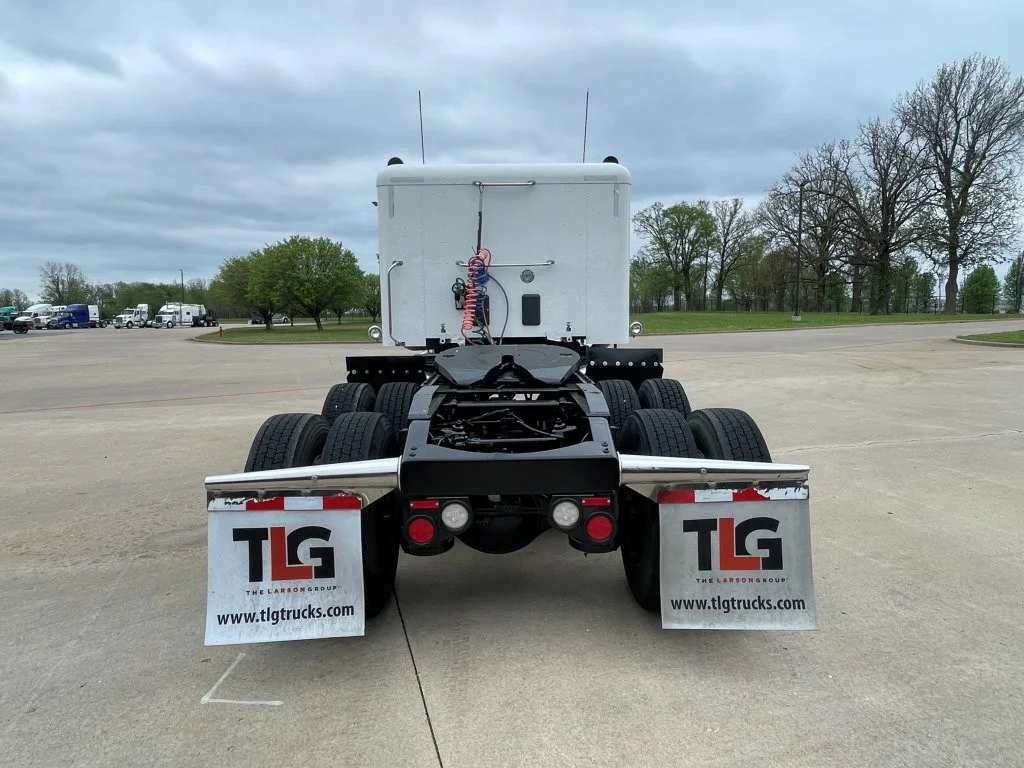 2022 Peterbilt 567 - image 4