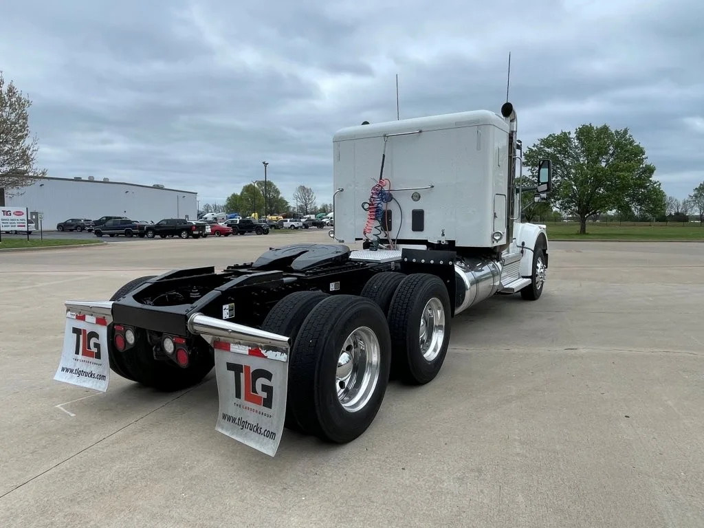 2022 Peterbilt 567 - image 5