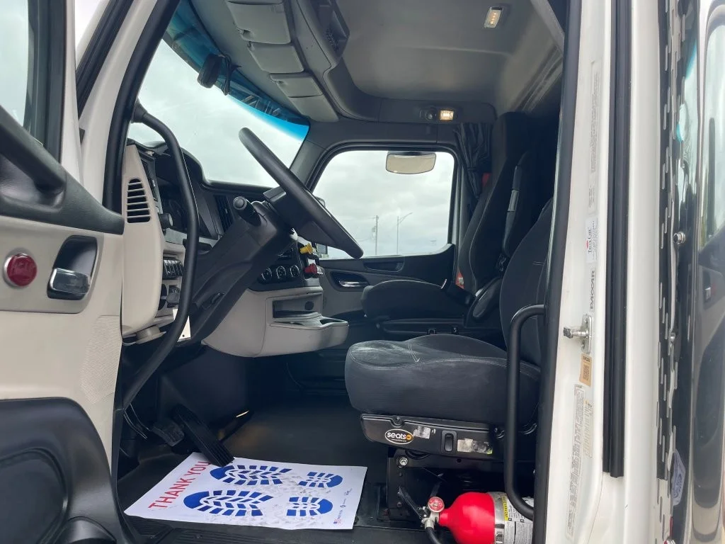 2022 Peterbilt 567 - image 10