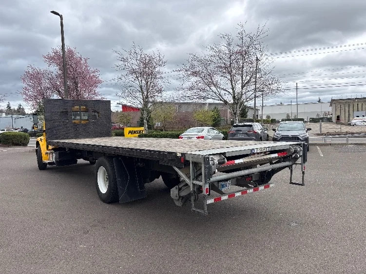 2022 Freightliner M2 106 - image 6