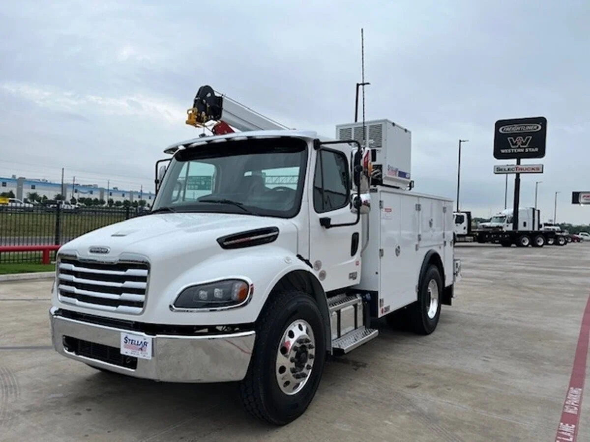 2027 Freightliner M2 106
