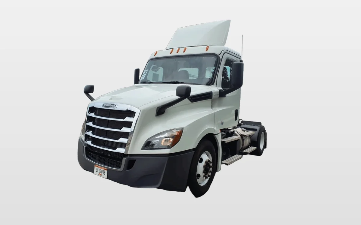 2020 Freightliner - image 1