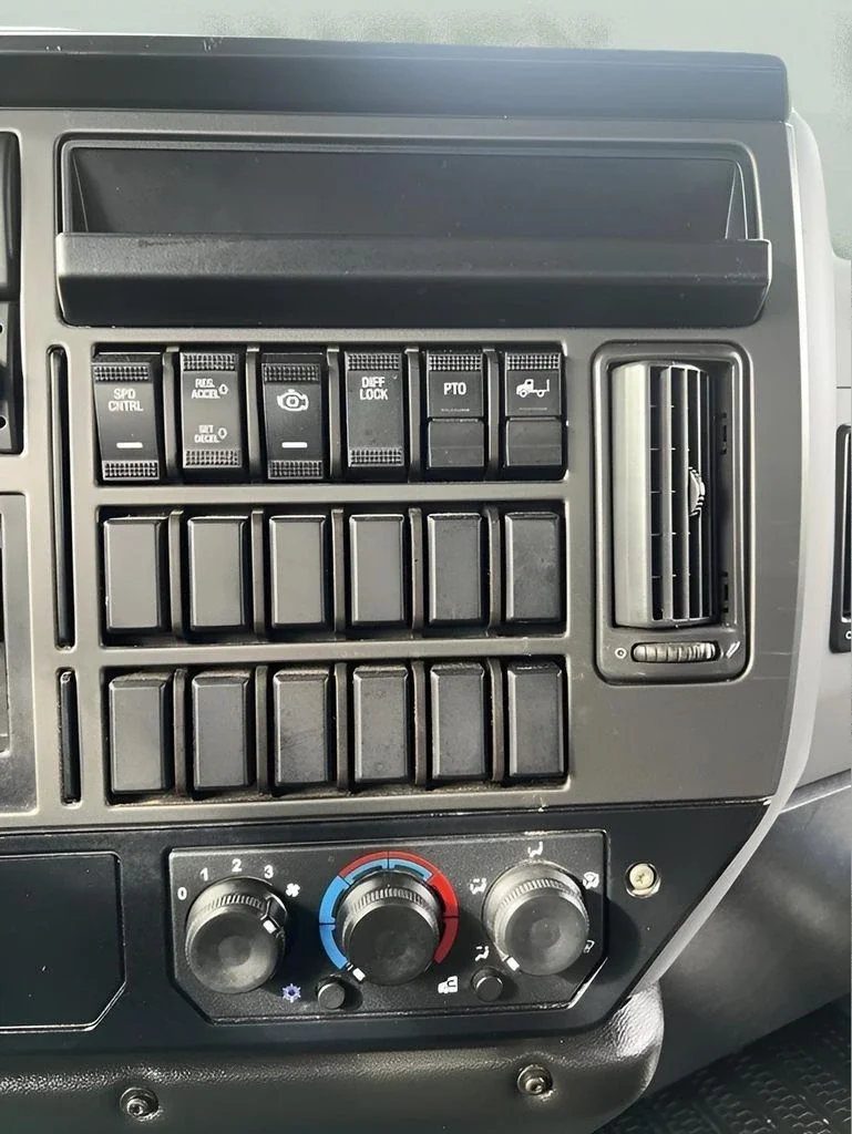 2023 Mack MD - image 30