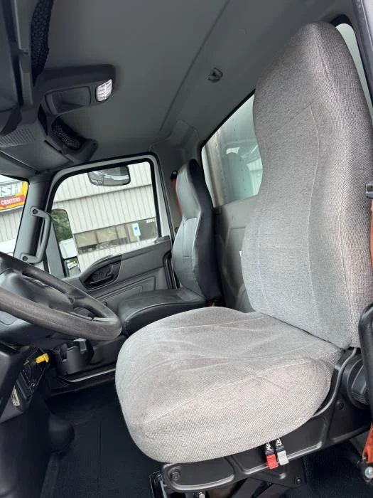 2019 International MV — photo 13