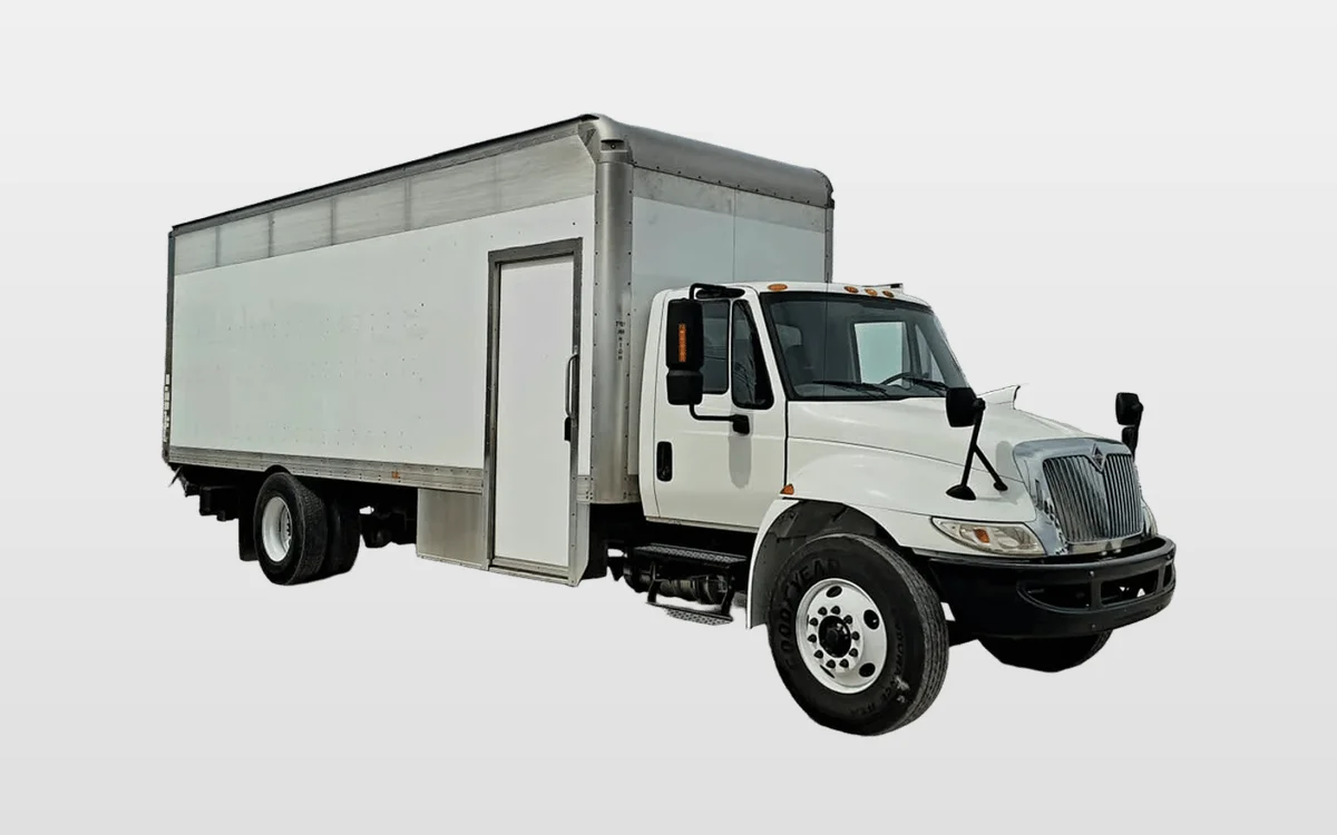 2018 International - image 1