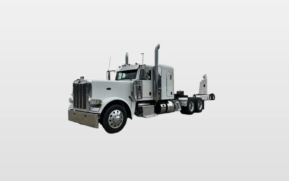 2020 Peterbilt 389 - image 1