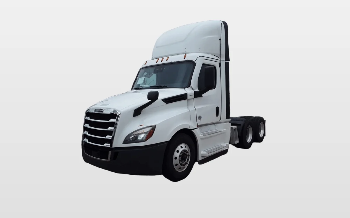 2022 Freightliner - image 1