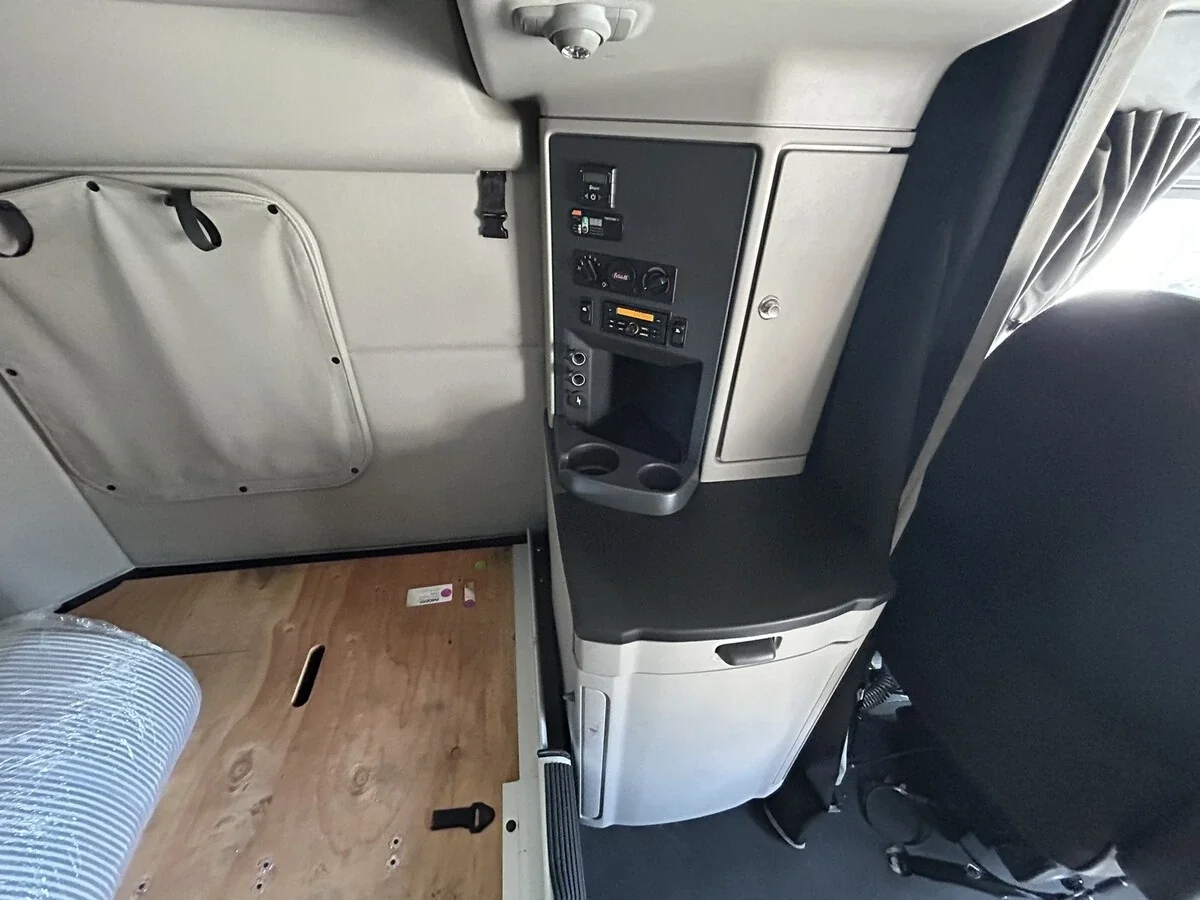 2022 Peterbilt 579 - image 20