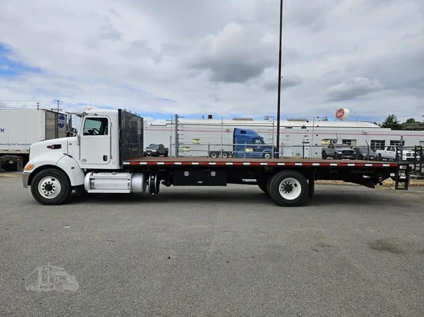 2020 Peterbilt 337 in MS — photo 2