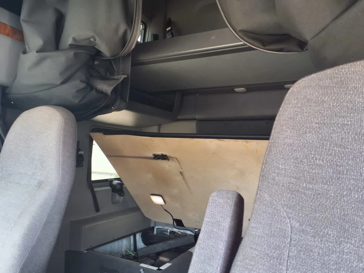 2019 International LT in Cleveland, OH — photo 8