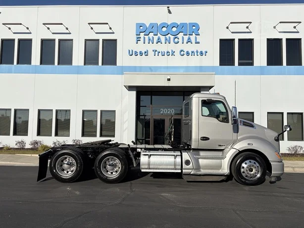 2021 Kenworth T680 - image 4