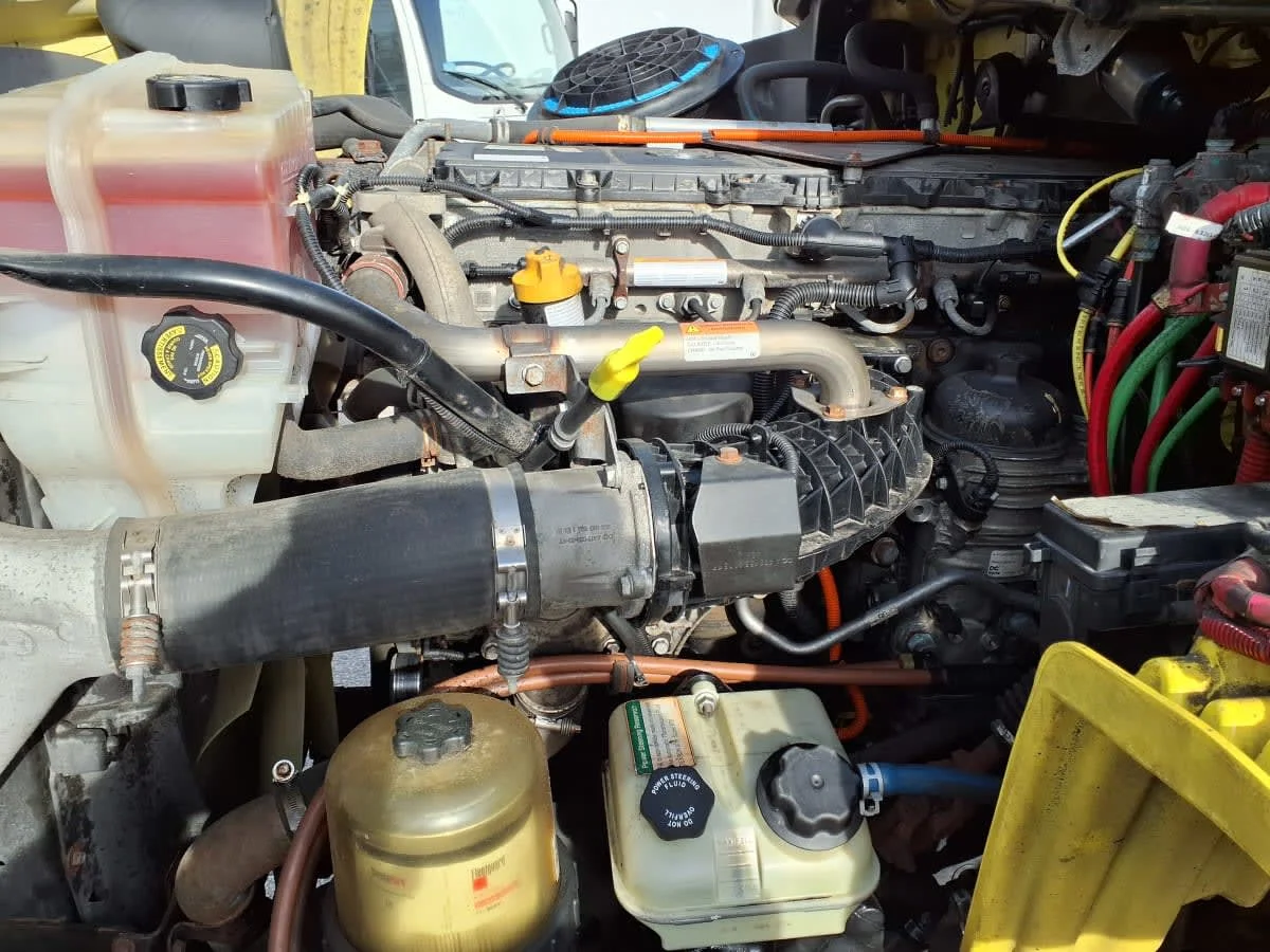 2019 Freightliner M2 112 - image 8