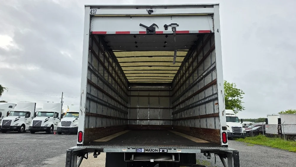 2020 International MV in Ocala, FL — photo 8