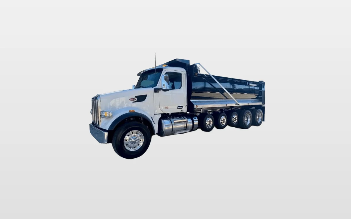 2026 Peterbilt 567 - image 1