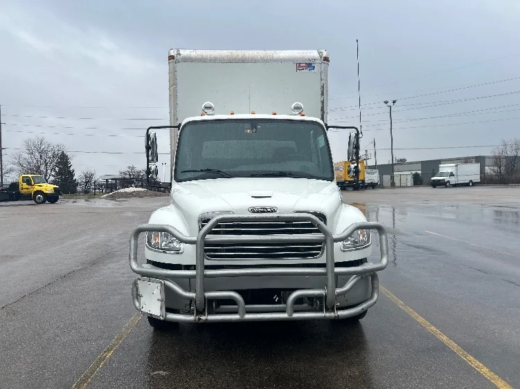 2023 Freightliner M2 106 - image 2