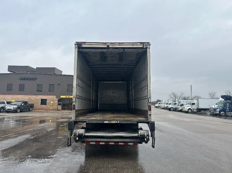 2023 Freightliner M2 106 - image 8