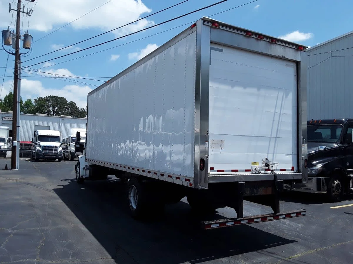 2019 Freightliner M2 106 in Doraville, GA — photo 6