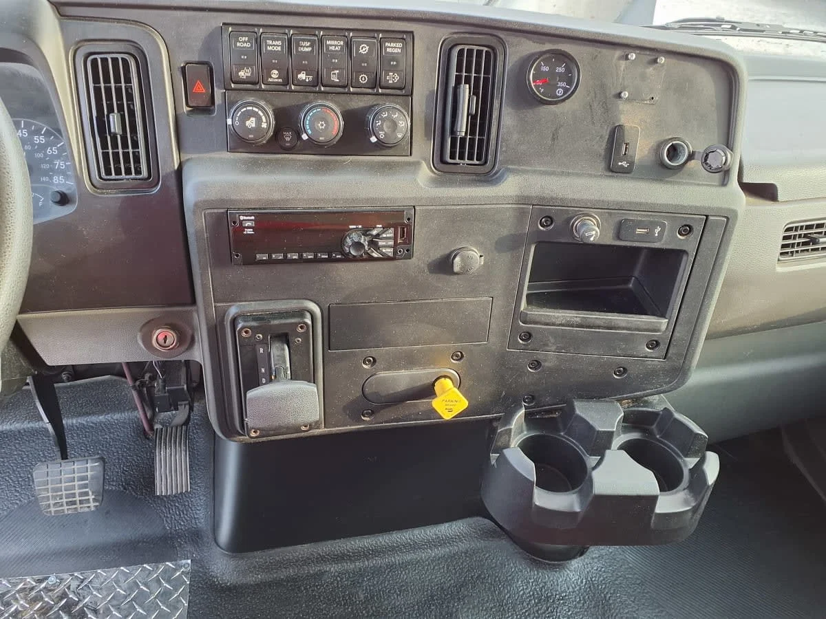 2020 International MV in Greenville, SC — photo 13