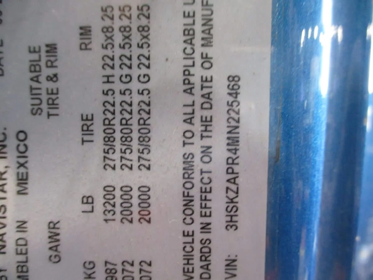 2021 International LT in Phoenix, AZ — photo 11