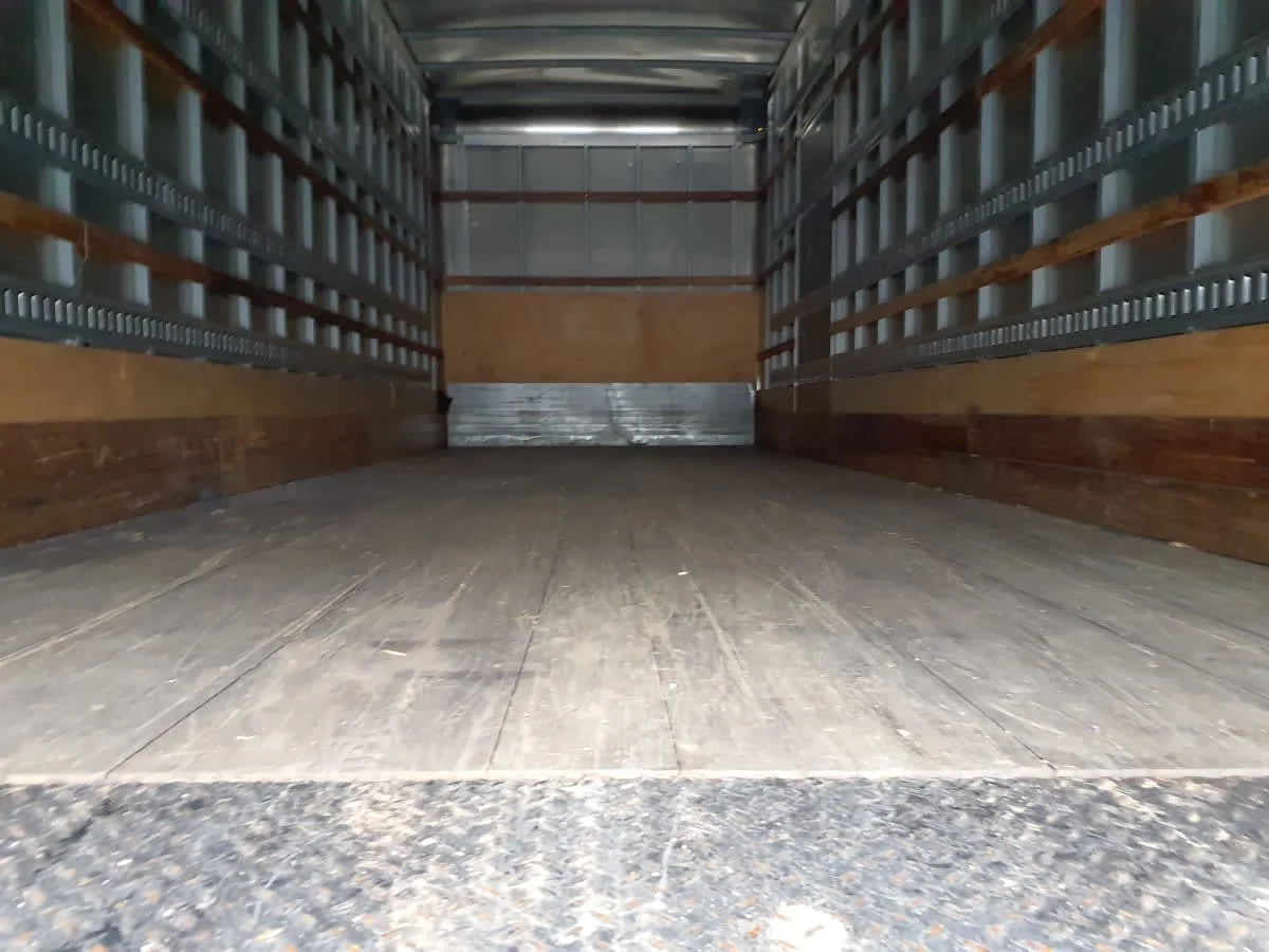 2019 Freightliner M2 106 in Atlanta, GA — photo 8