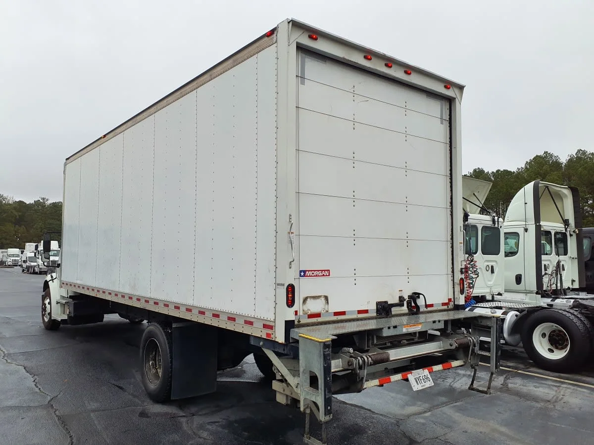 2019 Freightliner M2 106 in Atlanta, GA — photo 6