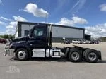 2021 Freightliner Cascadia in MN — photo 25