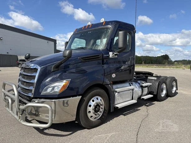 2021 Freightliner Cascadia