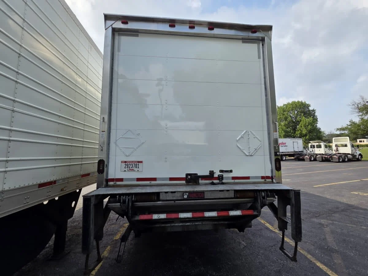 2020 Freightliner M2 106 - image 5