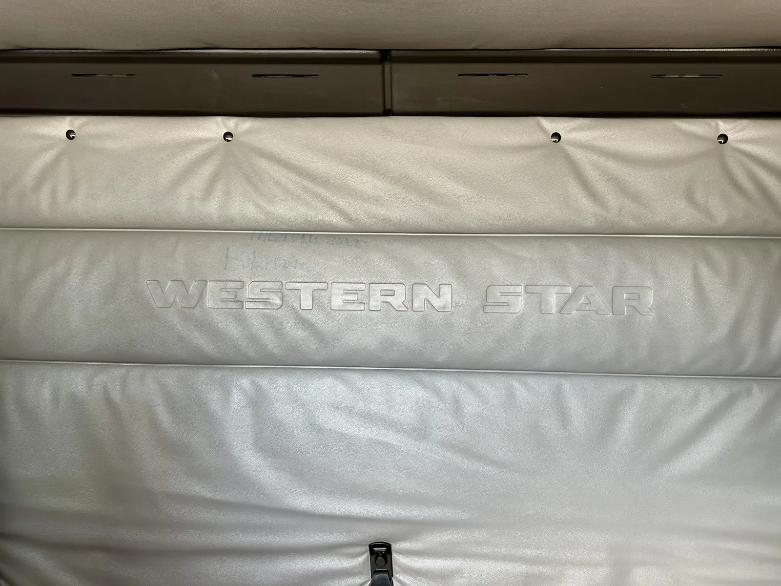 2024 Western Star 49X in Hutchins, TX — photo 23