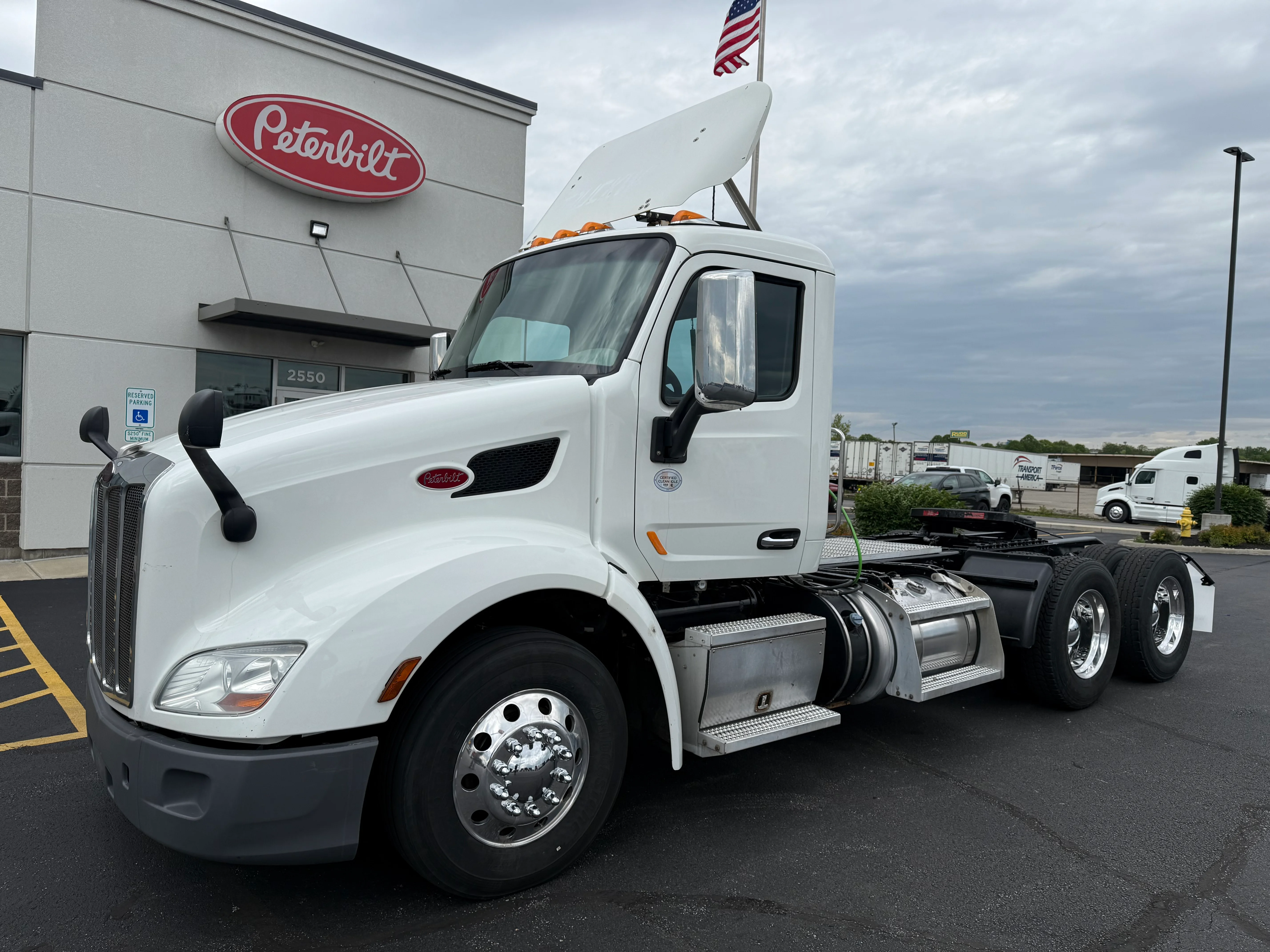 2021 Peterbilt 579