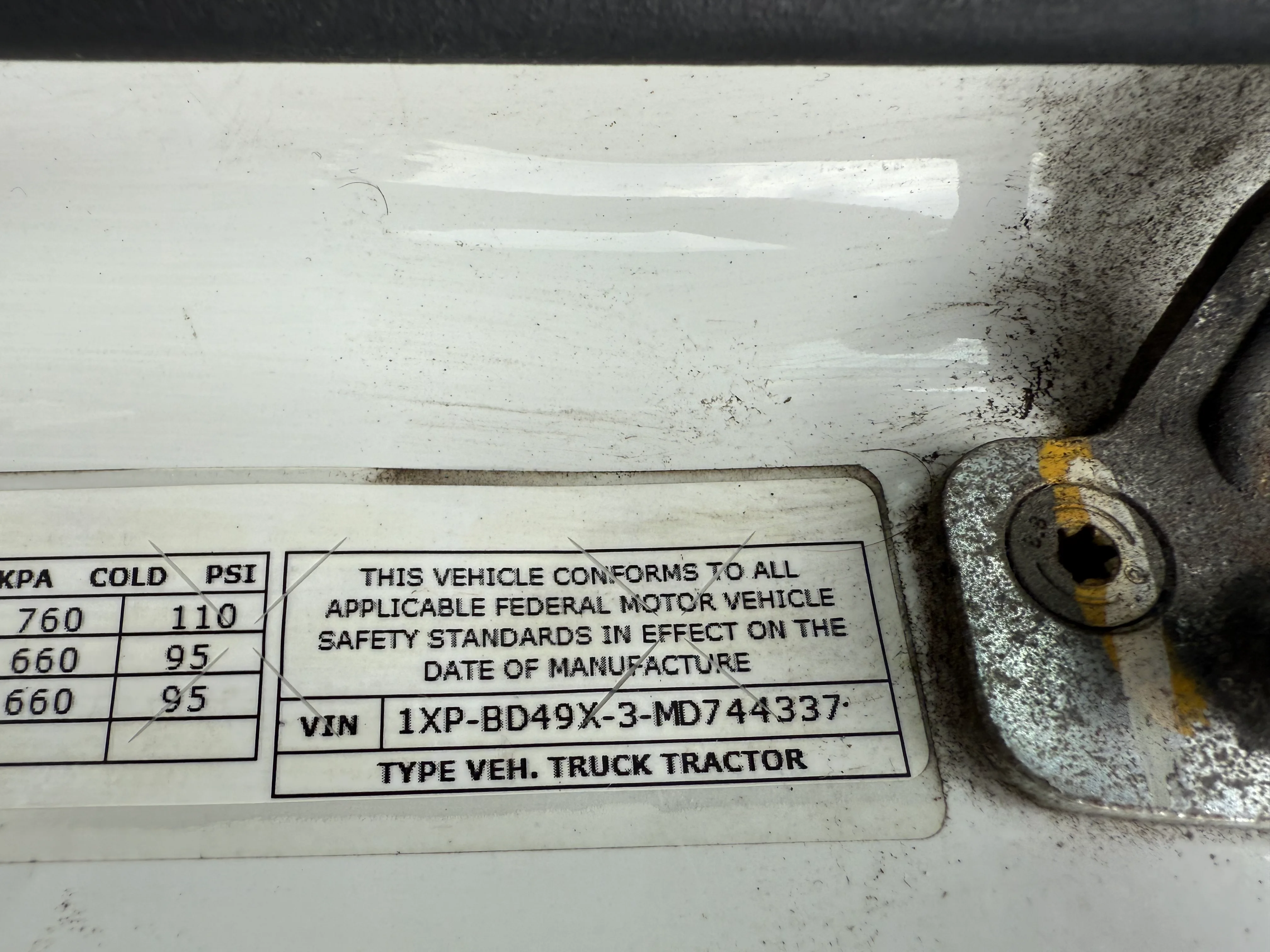 2021 Peterbilt 579 in Cincinnati, OH — photo 14
