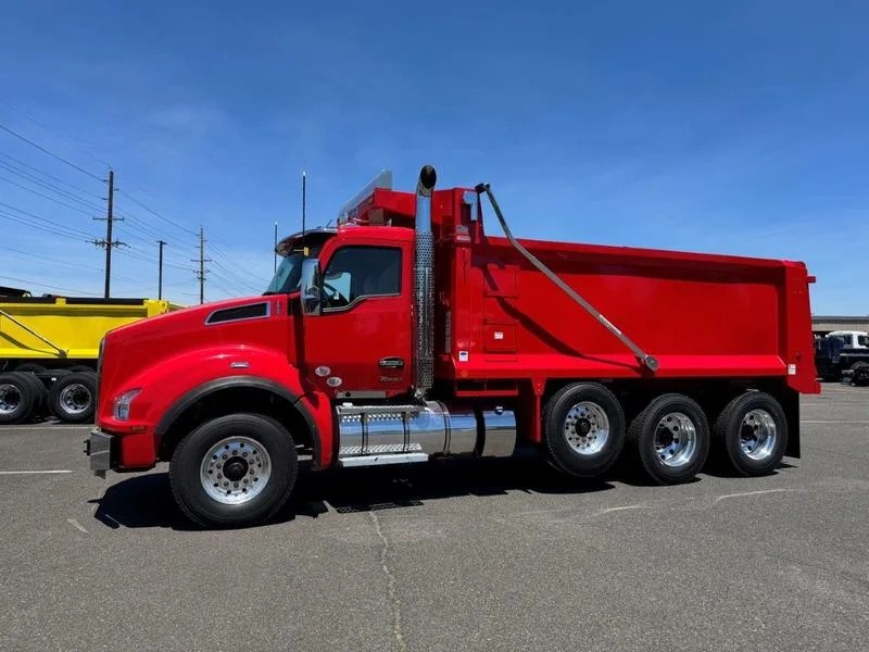 2027 Kenworth T880 in Bloomsbury, NJ