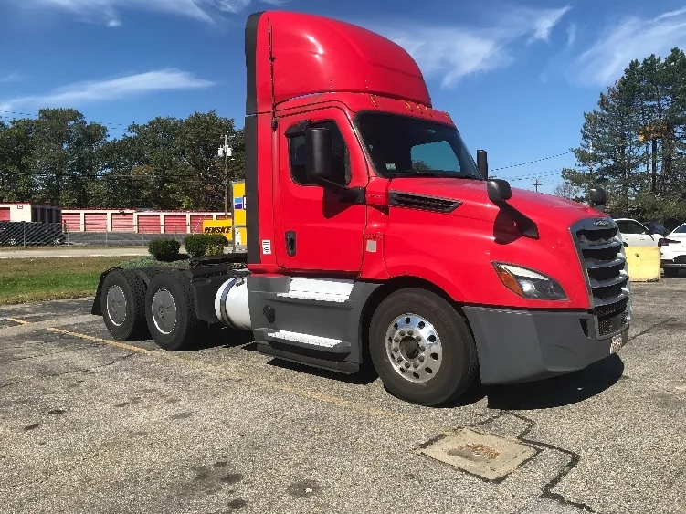 2019 Freightliner Cascadia in Auburn, MA