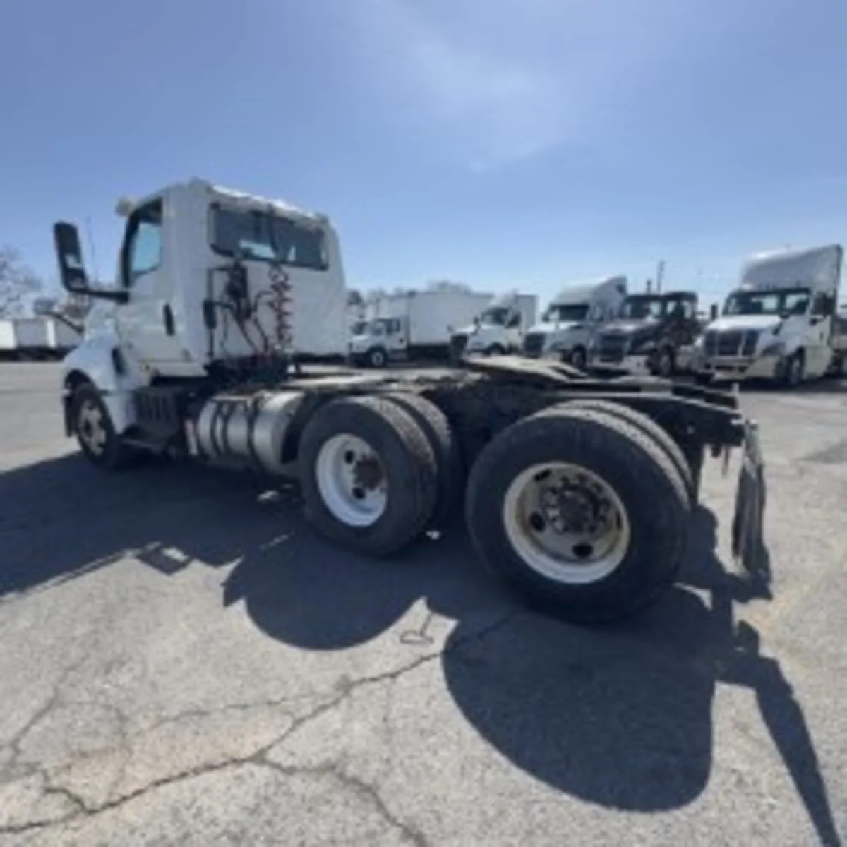 2020 International LT in Syracuse, NY — photo 4