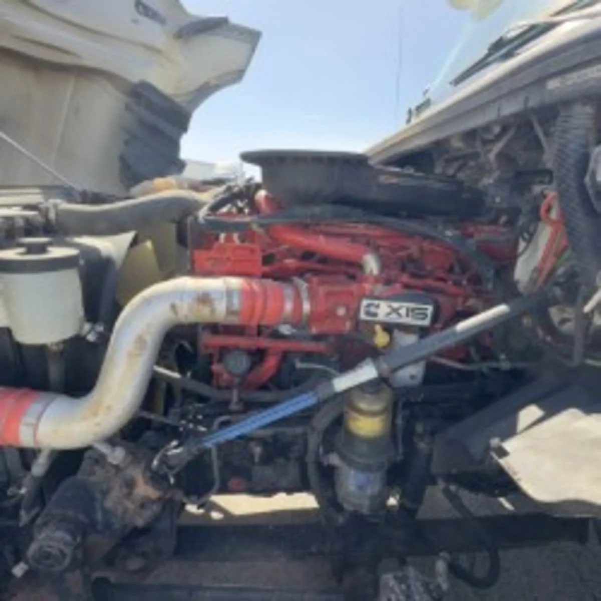 2020 International LT in Syracuse, NY — photo 8