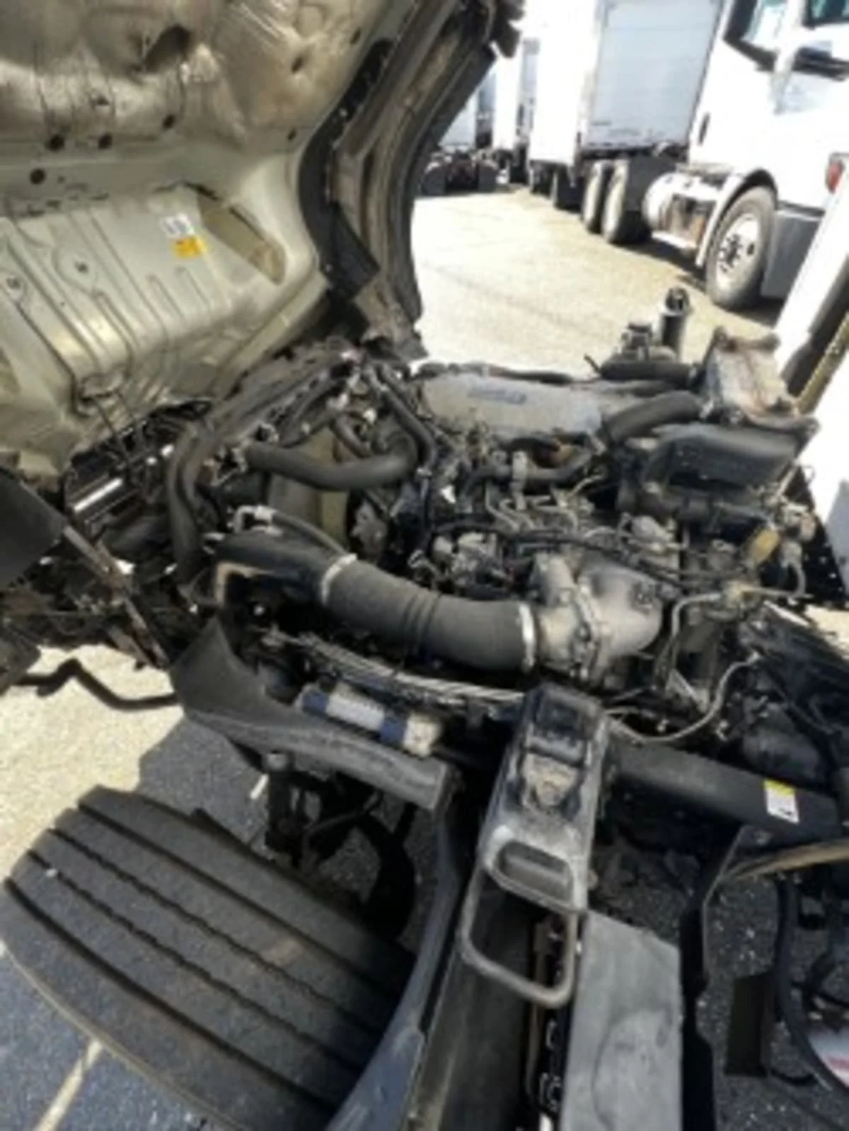 2016 Isuzu NPR - image 10