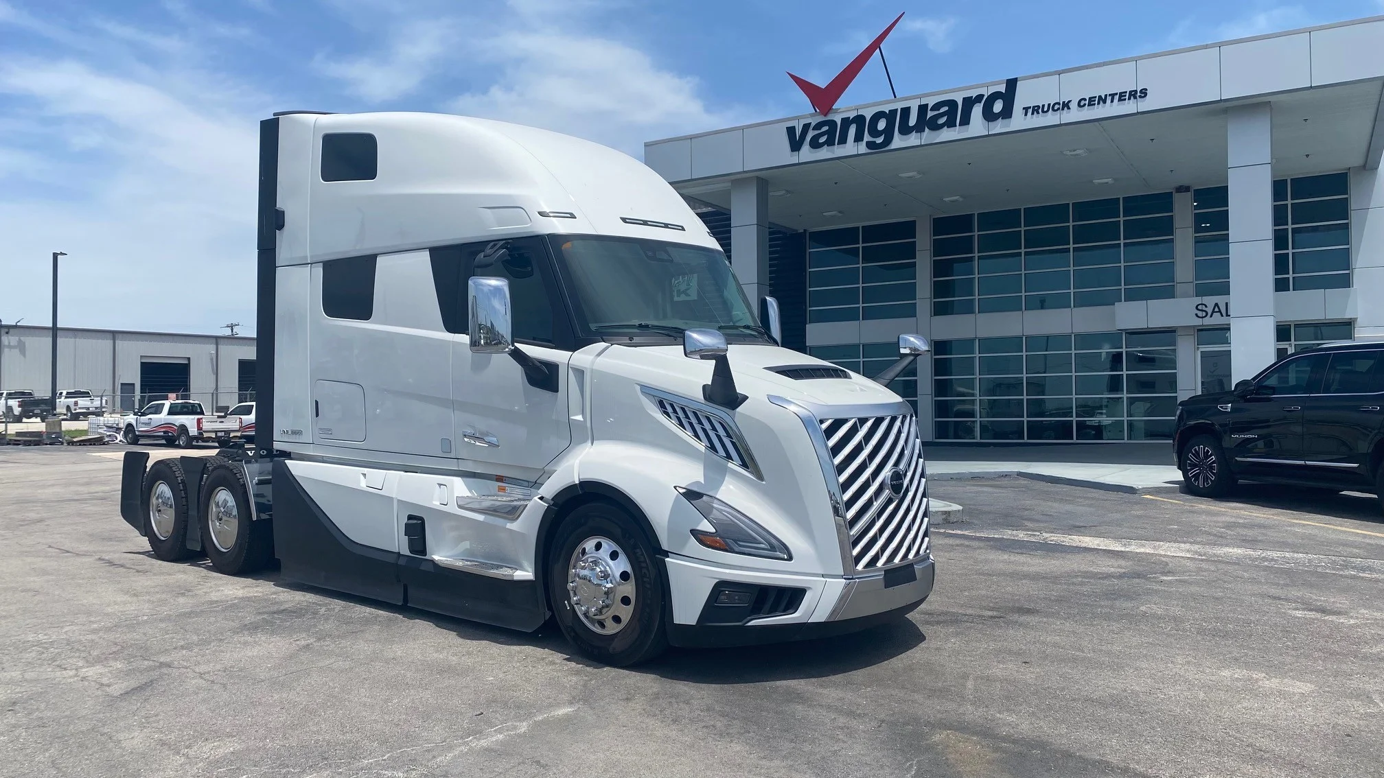 2025 Volvo VNL 860 in AUSTIN, TX — photo 7