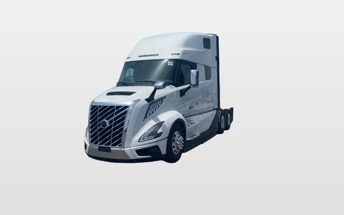 2025 Volvo - image 1