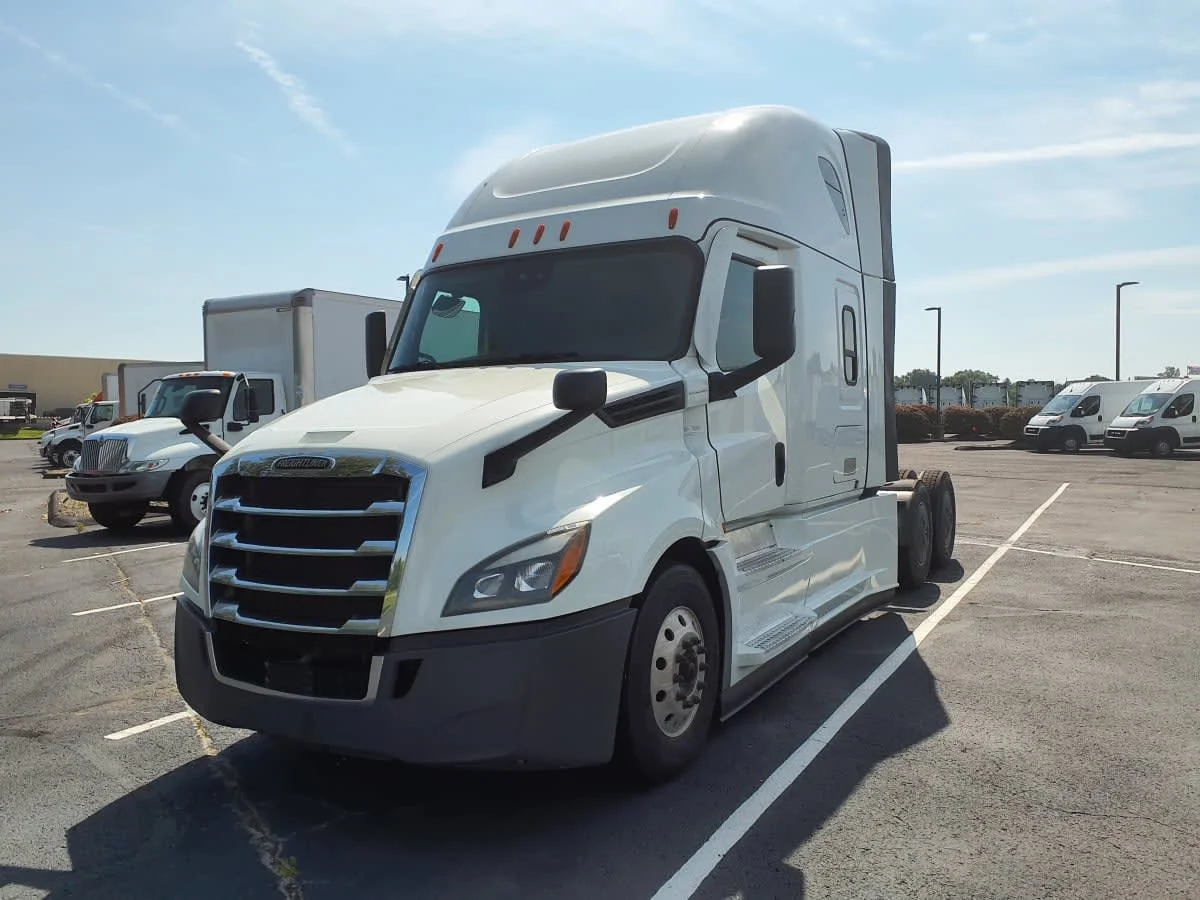 2022 Freightliner Cascadia