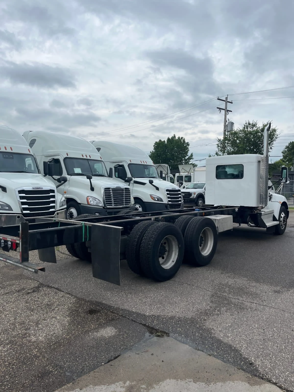 2021 Kenworth T370 in Altoona, IA — photo 4