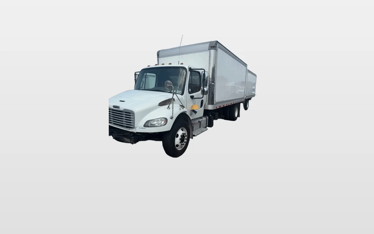 2019 Freightliner M2 106 - image 1