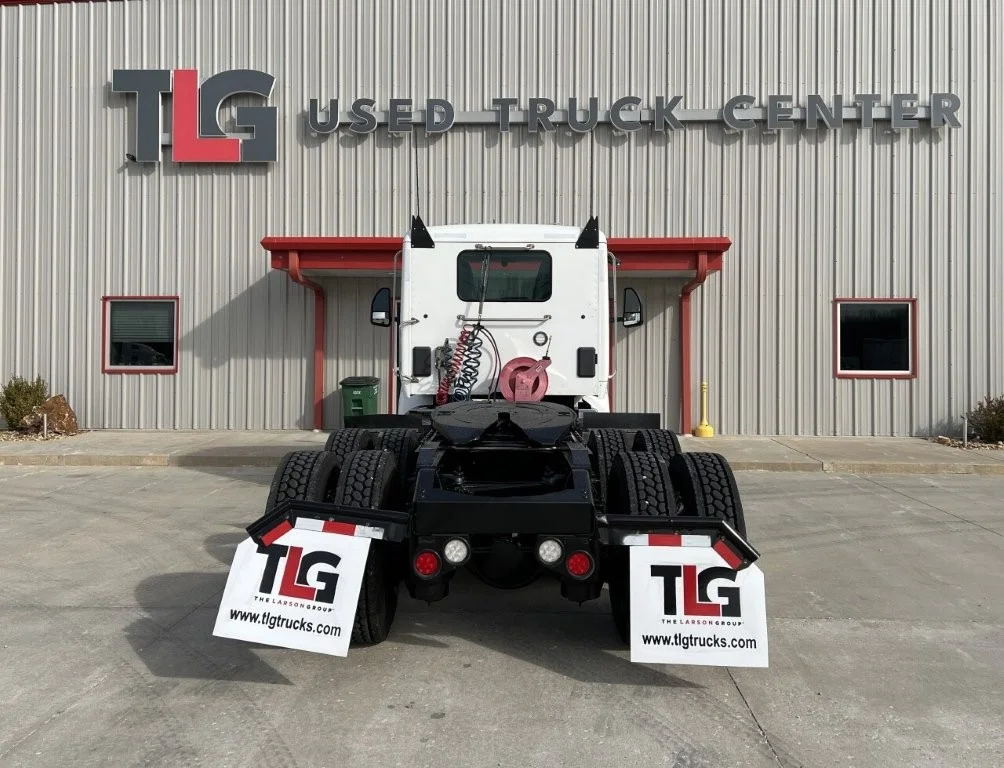 2022 Peterbilt 579 - image 6