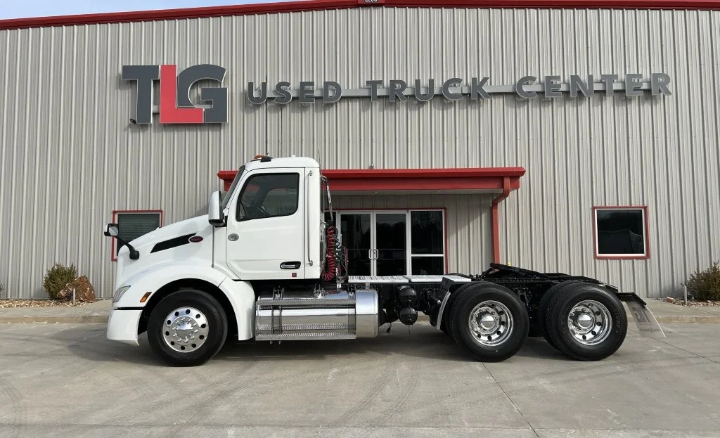 2022 Peterbilt 579 - image 5