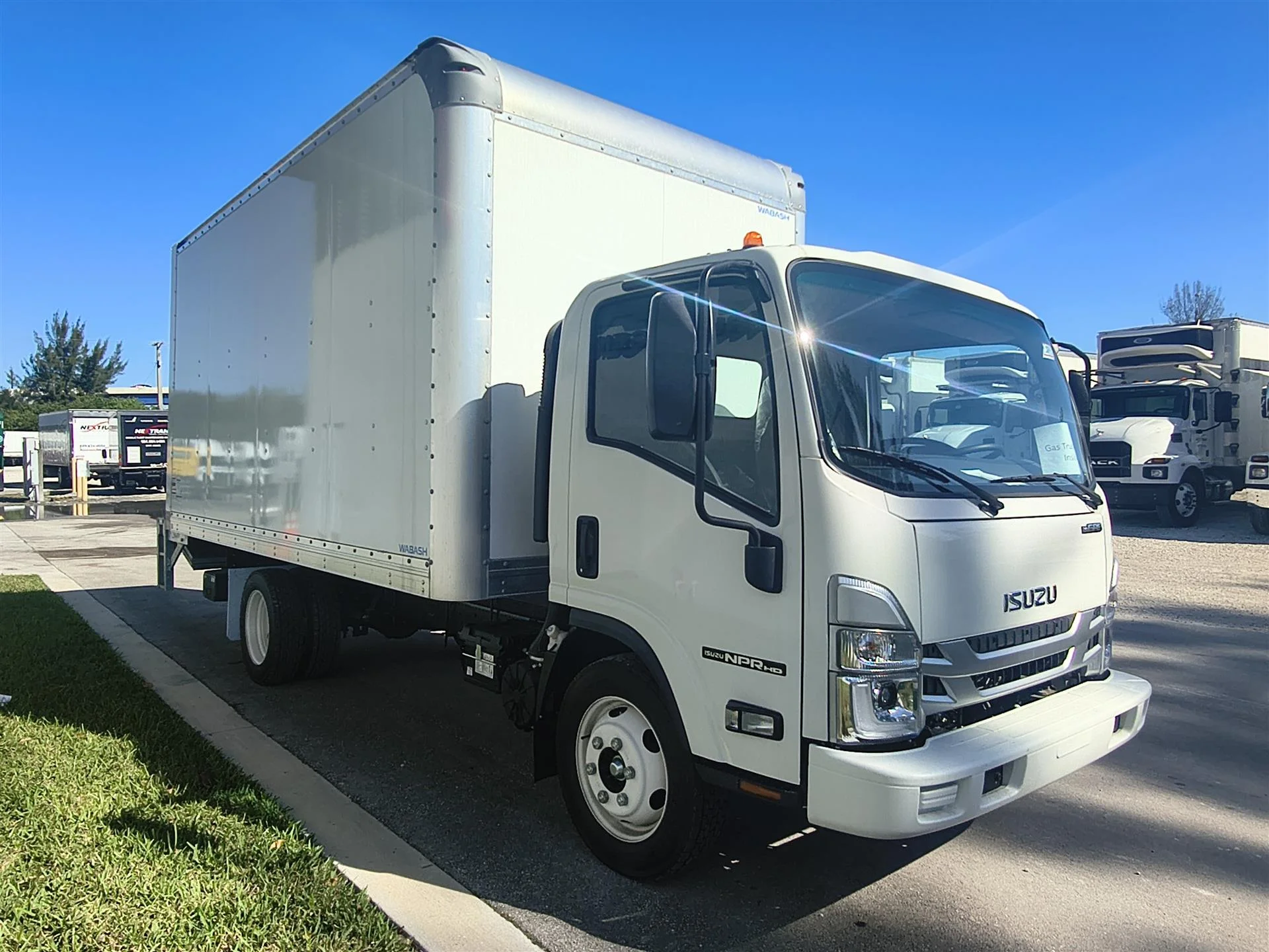 2025 Isuzu in Miami, FL — photo 3