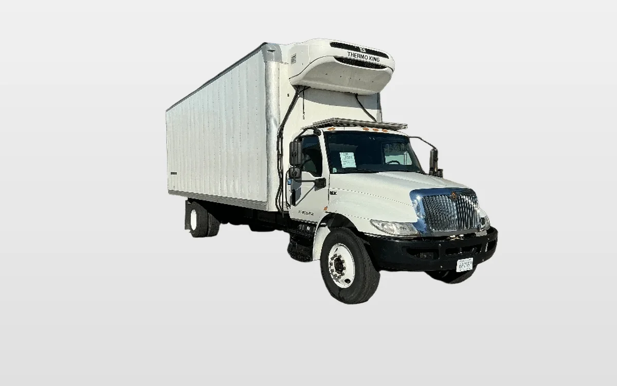 2021 International MV - image 1