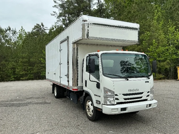 2020 Isuzu NRR