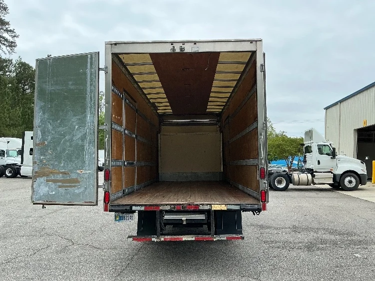 2020 Isuzu NRR in Greensboro, NC — photo 8