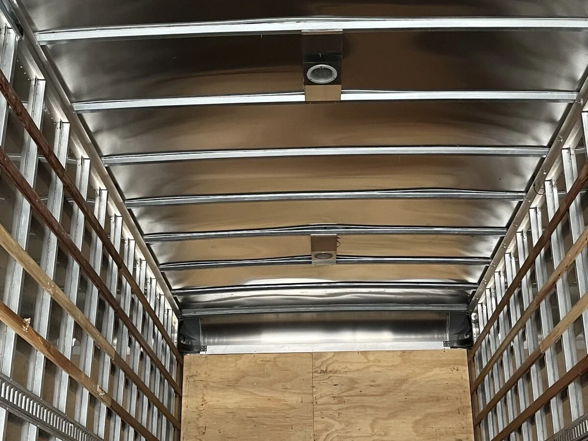 2023 Freightliner M2 106 — photo 13