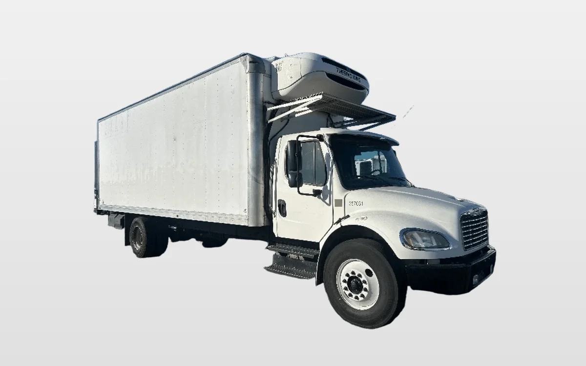 2019 Freightliner M2 106 - image 1